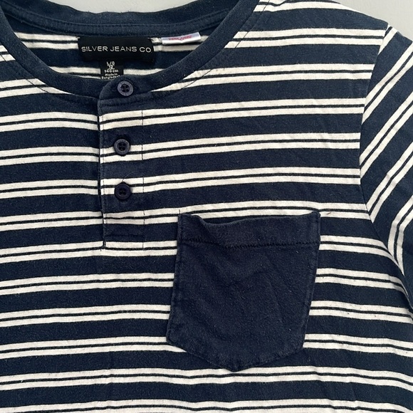 Silver Jeans Co. T-Shirt size L - Picture 3 of 4
